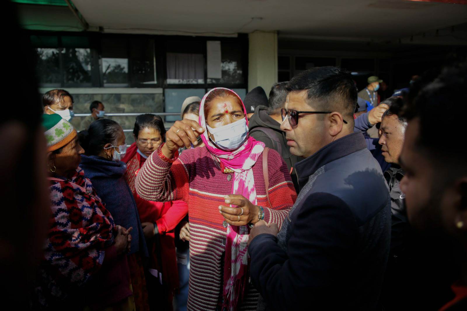 चिकित्सक संघको हडतालले वीर अस्पतालमा बिरामी अलपत्र