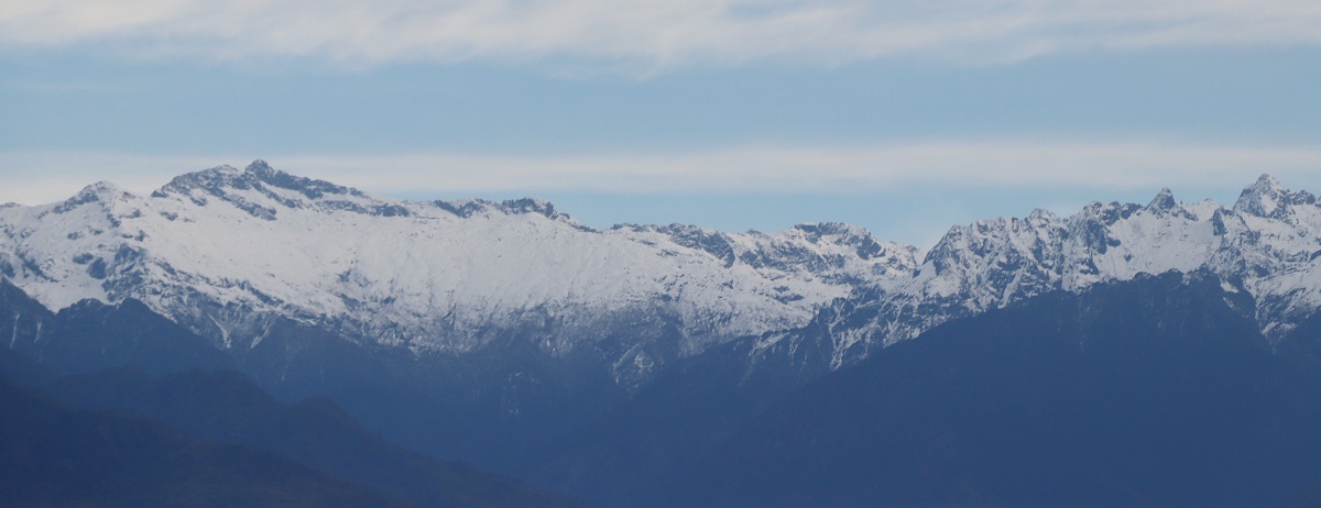 ताप्लेजुङमा हिमपात